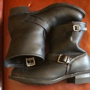 Frye Engineer 8R Boots - Black